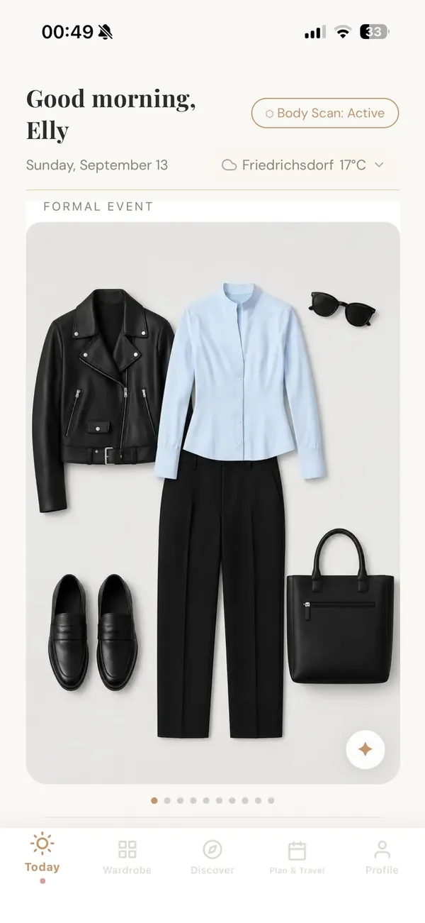 aurelle, Heute-Ansicht: ein Outfit für einen formellen Anlass aus schwarzer Lederjacke, hellblauer Bluse und schwarzer Hose.